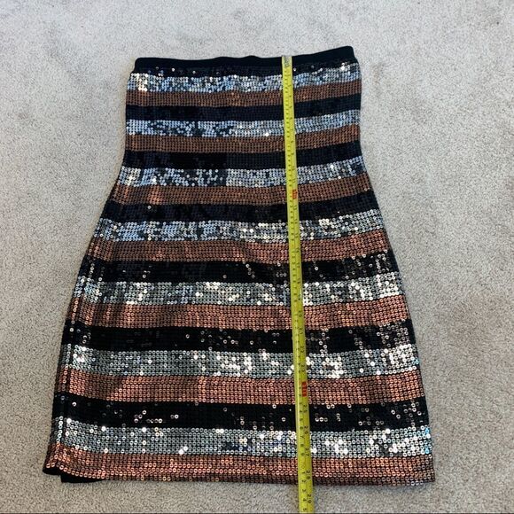 WILLOW And Clay sequin striped strapless dress cocktail party Vegas clubwear M - Picture 7 of 11